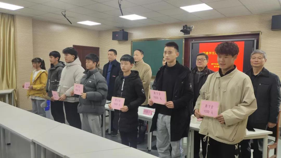 微信图片_20210104094711.jpg 微信图片_20210104094711.jpg