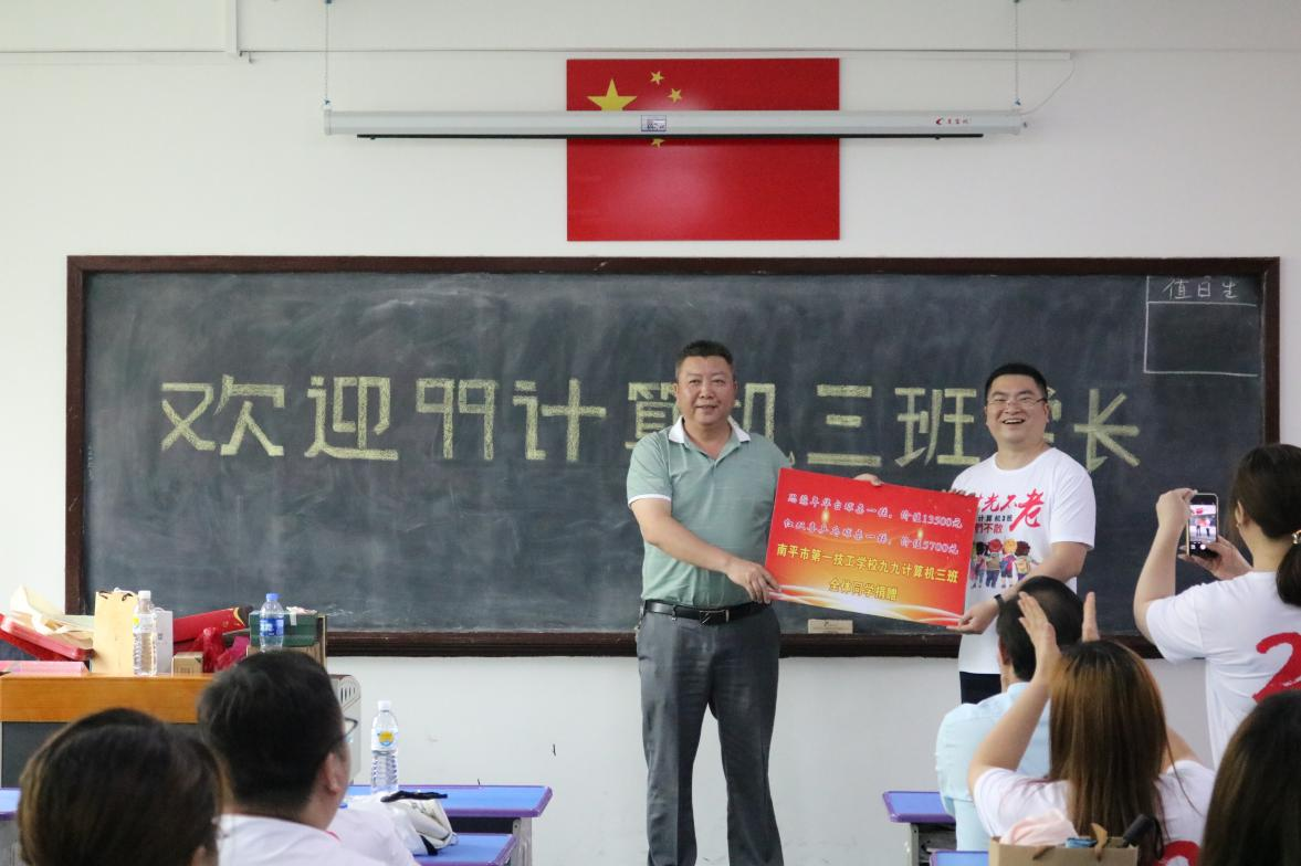 图片13.png 图片13.png