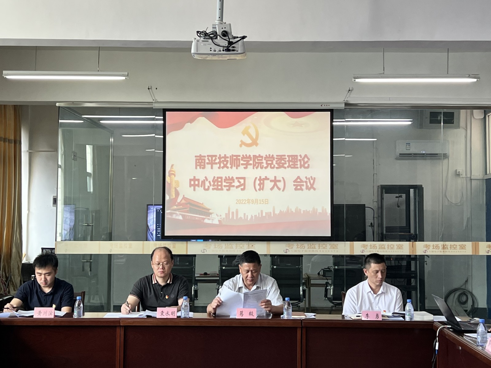 微信图片_20221001222807_副本.jpg 微信图片_20221001222807_副本.jpg