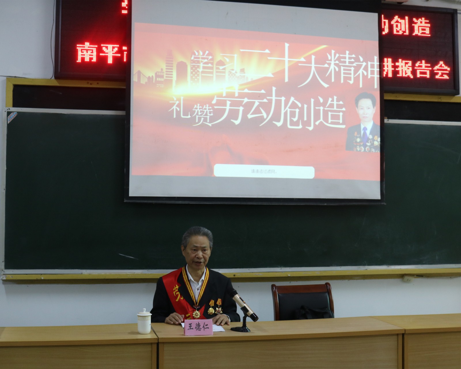 IMG_4902_副本.jpg IMG_4902_副本.jpg
