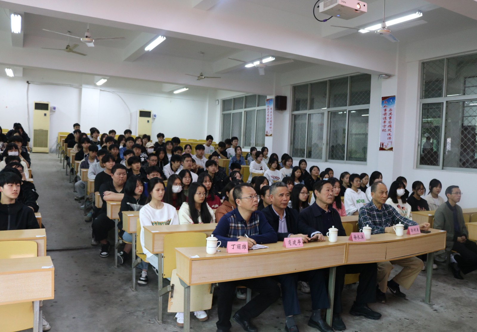 IMG_4914_副本.jpg IMG_4914_副本.jpg