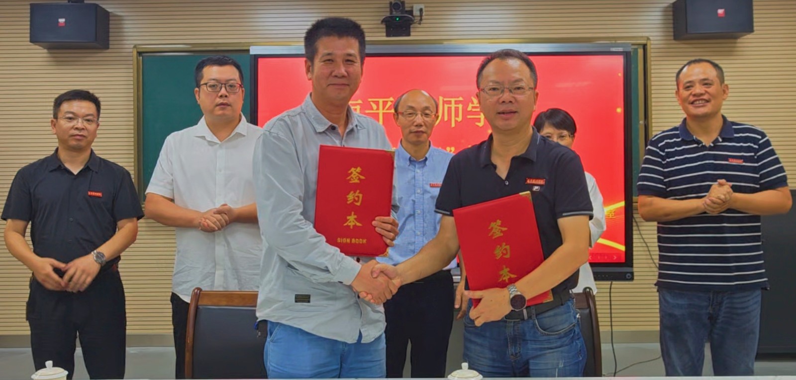 3d2535d35eb05ba29887753d76f9a25_副本.jpg
