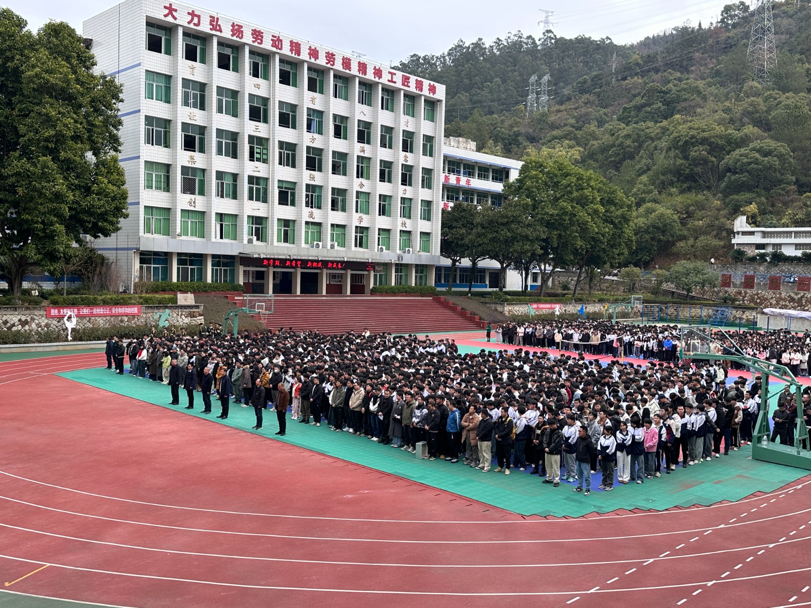 微信图片_20250220181120.jpg