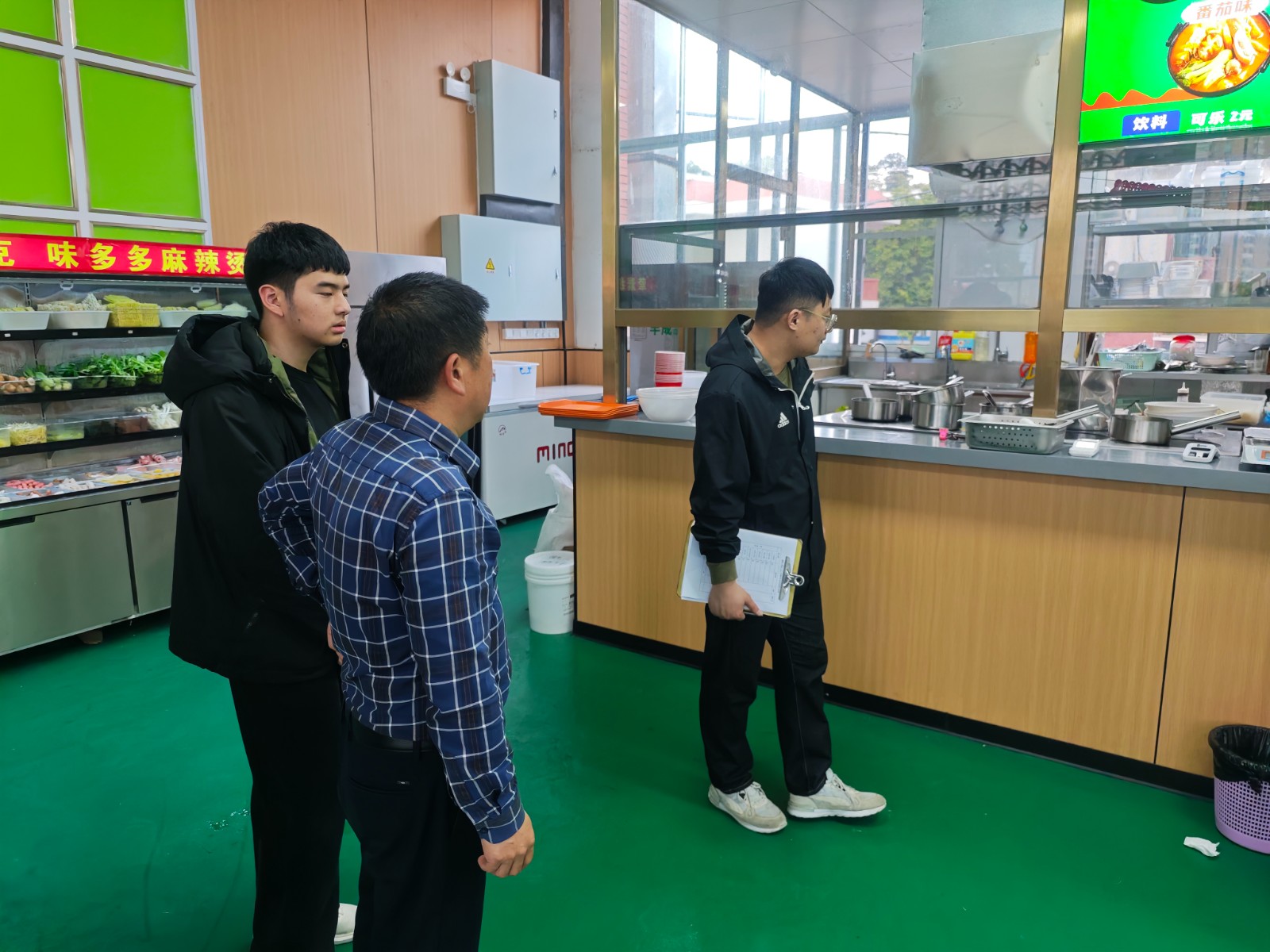 膳食委员会监督管理2.jpg 膳食委员会监督管理2.jpg