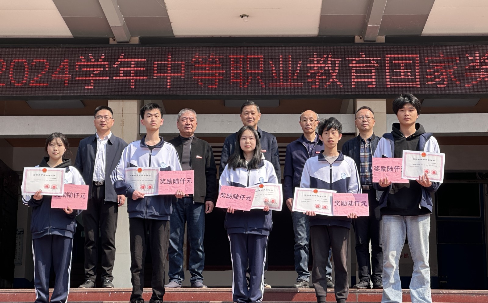 b97a05112903e6e8cd2cc84520beb56_副本_副本.jpg