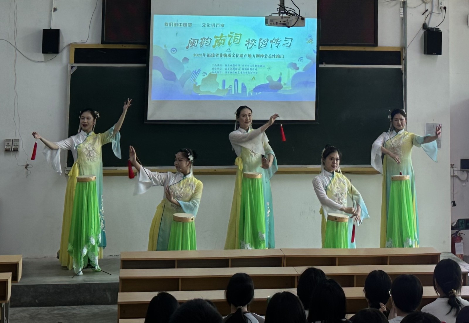 095b834ca0ddc764a633bd58a5b9199_副本.jpg 095b834ca0ddc764a633bd58a5b9199_副本.jpg
