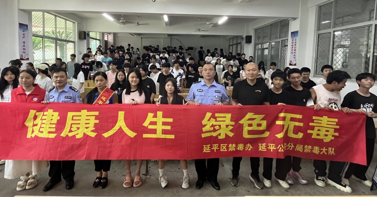 fed56c4f48e1c2711e5341c3f32785c_副本.jpg
