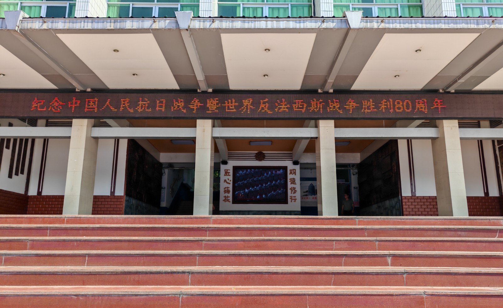 74ee0b95455b11037f728f7381bb968f_副本.jpg 74ee0b95455b11037f728f7381bb968f_副本.jpg