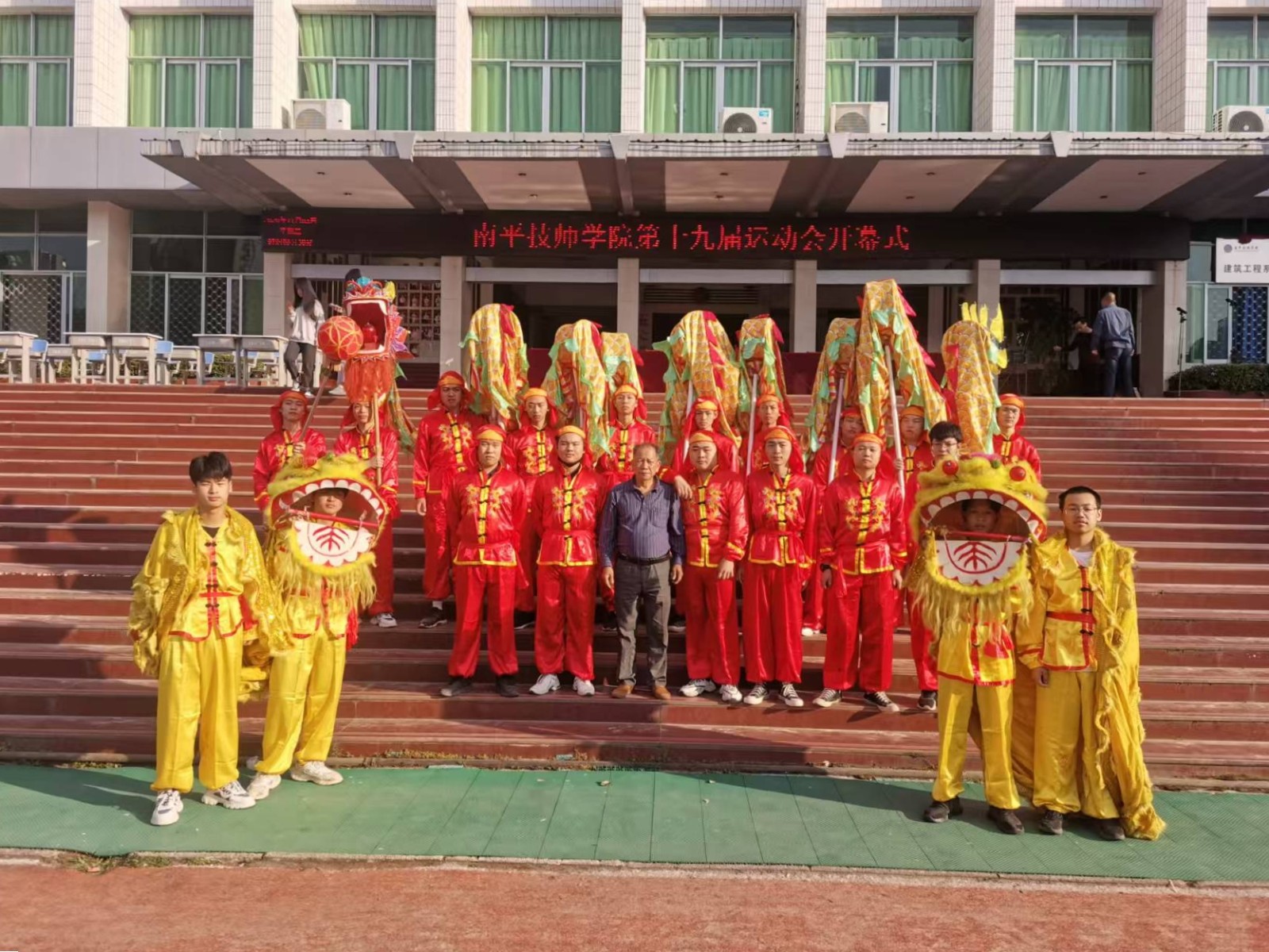 微信图片_20250913211936_10_191.jpg 微信图片_20250913211936_10_191.jpg