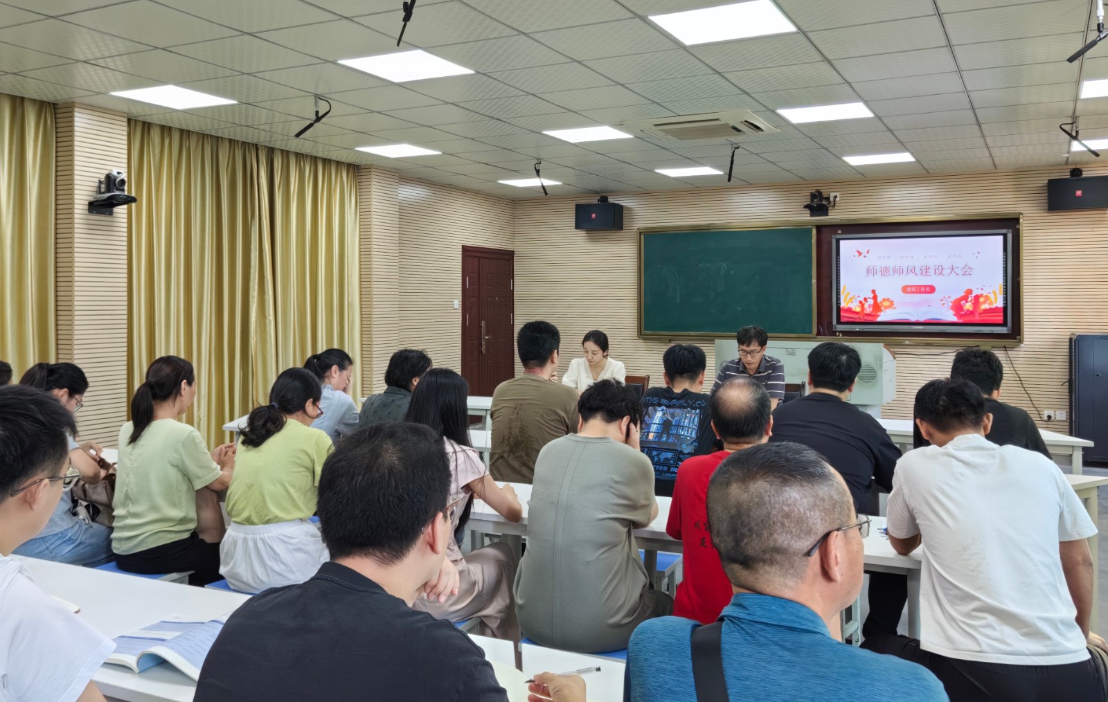 799bc852cb6d20d165c0eb789ab141b4_副本.jpg 799bc852cb6d20d165c0eb789ab141b4_副本.jpg
