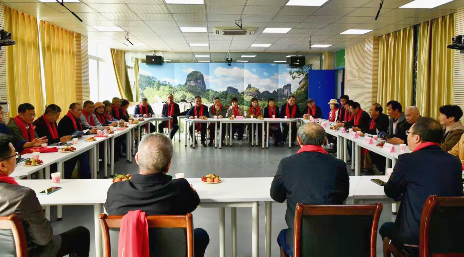 微信图片_20251125131353_副本.jpg 微信图片_20251125131353_副本.jpg