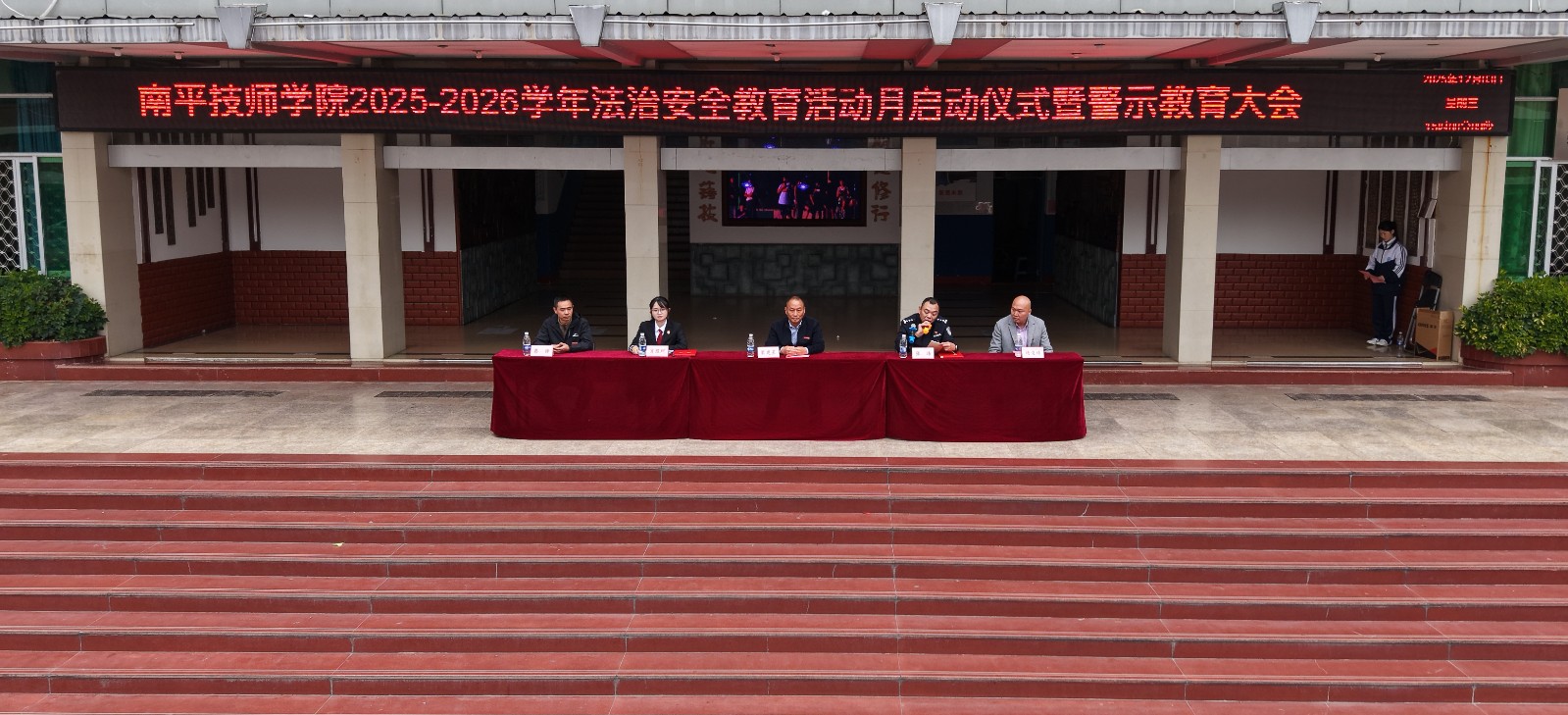 1775d3e15759ac4869fa7704d495b98e_副本.jpg 1775d3e15759ac4869fa7704d495b98e_副本.jpg