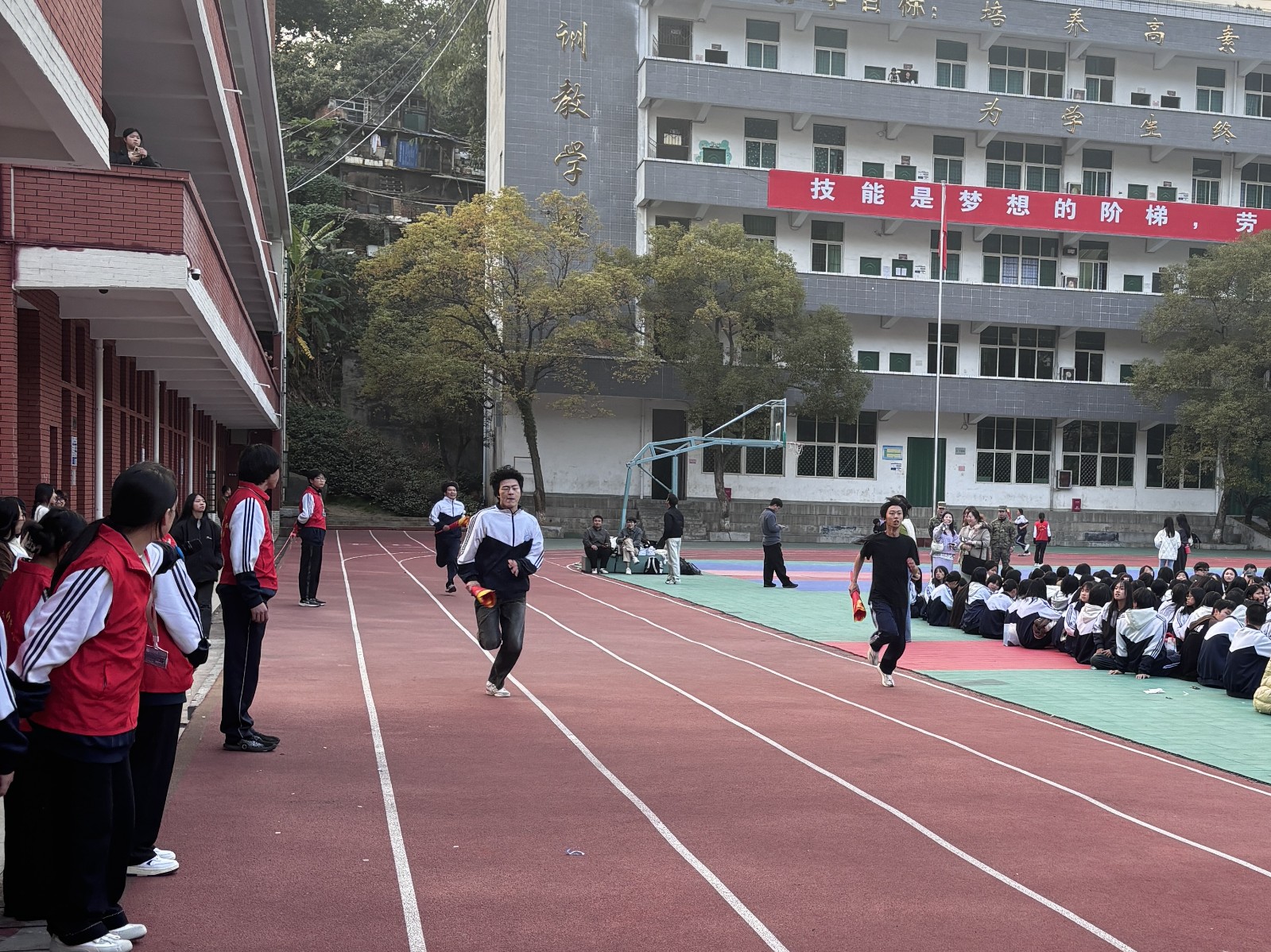 b2d1b7cfb21d30d095342d46c2846106_副本.jpg b2d1b7cfb21d30d095342d46c2846106_副本.jpg